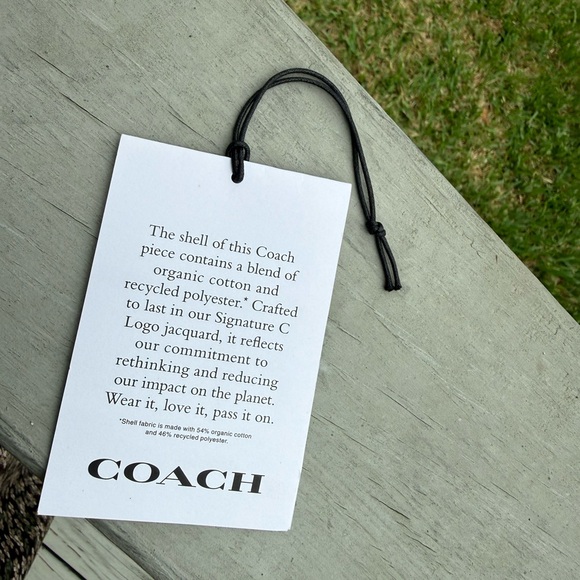 Coach Loonie Crossbody in Signature Jacquard Gold/Retro Yellow - Picture 10 of 11